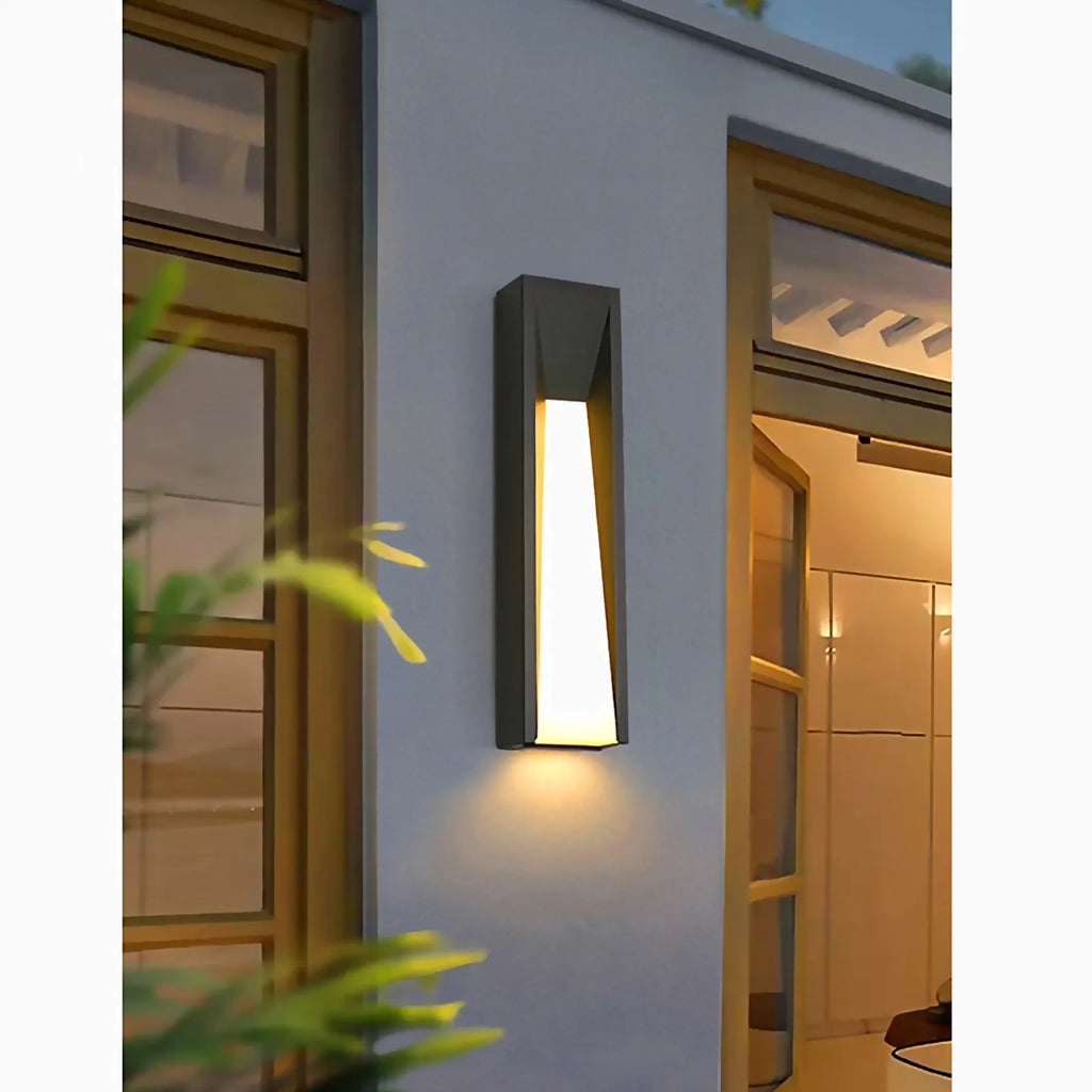 Altamura | Modern Outdoor Black Stylish Exterior LED Wall Lamp – Mirodemi