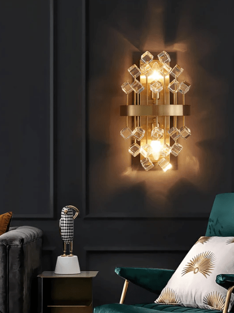 Timeless Elegance: Antique Wall Sconces for Vintage Luxury Interiors