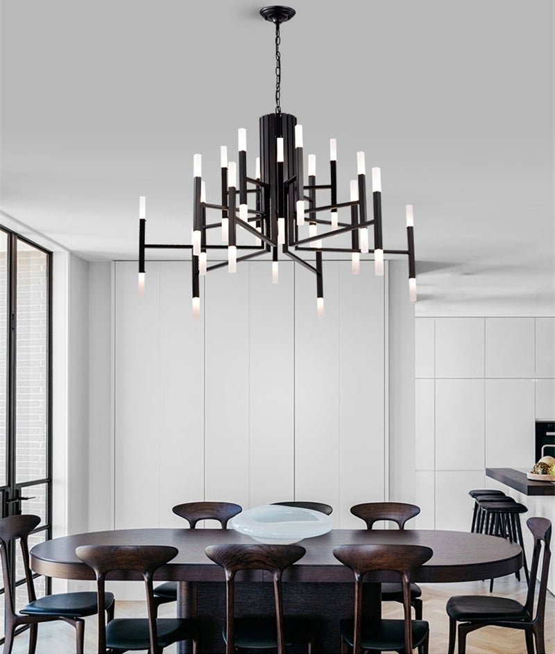 Black chandeliers in the interior: features and use