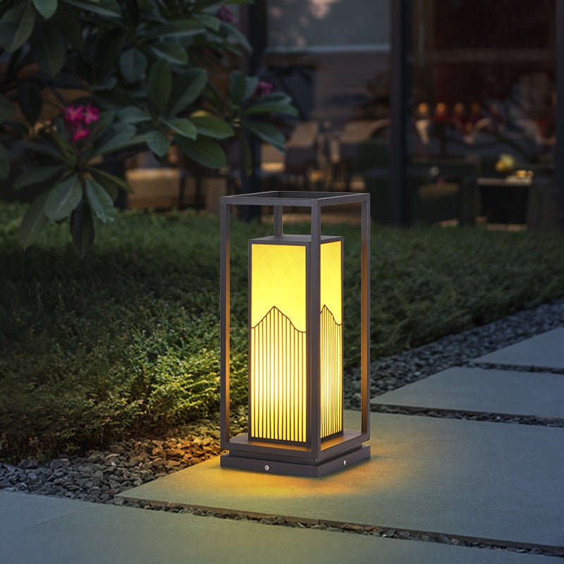 luxury lawn lamps | luxury lighting | luxury outdoor lamps | luxury backyard lights | luxury lamps for garden | outdoor decor