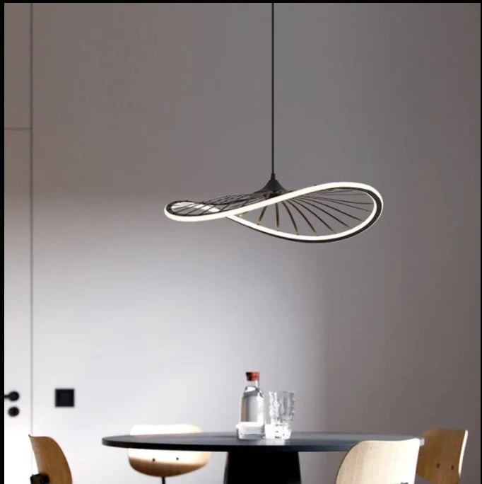 Isca sullo Ionio | Elegant Hat-Shaped Led Pendant Lamp