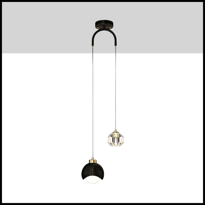 Caille Gold/Black Ball Shape Lamp for Bedroom