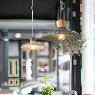 Isolabona Colorful Seashell Style Chandelier for Cafe