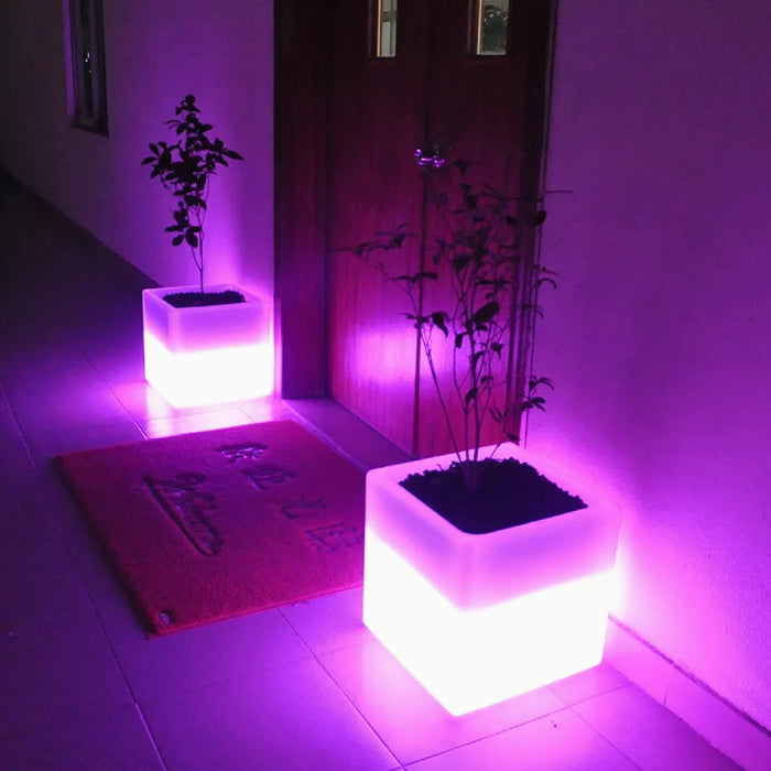 Decorative Waterproof Multipurpose Solar-Powered LED Outdoor Flower Pot