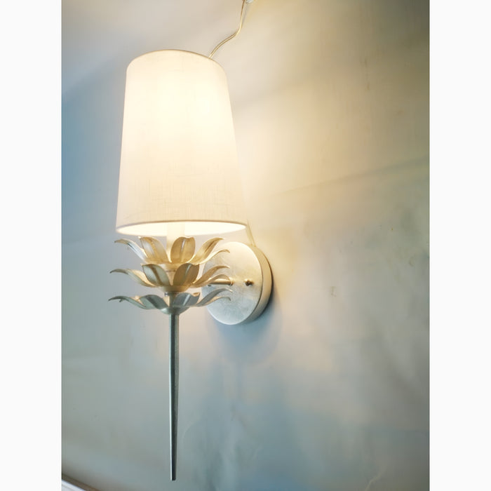 MIRODEMI® Neuhausen am Rheinfall | Gold Wall Lamp in the Shape of Flower