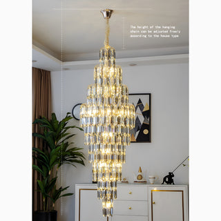 Saint-Cézaire-sur-Siagne | Stunning Large Crystal Chandelier