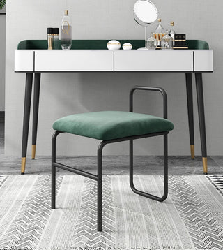 Modern Simple Stool Made of Iron image | luxury furniture | luxury stools | luxury iron stools | luxury decor | home decor