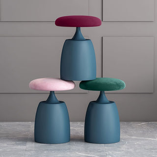 Modern Luxury Colorful Ottoman image | luxury furniture | luxury ottomans | modern ottomans | colorful ottomans | home decor
