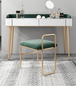 Modern Simple Stool Made of Iron image | luxury furniture | luxury stools | luxury iron stools | luxury decor | home decor