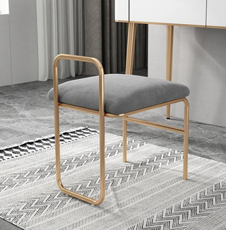 Modern Simple Stool Made of Iron image | luxury furniture | luxury stools | luxury iron stools | luxury decor | home decor